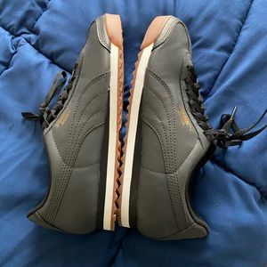 Puma shoes